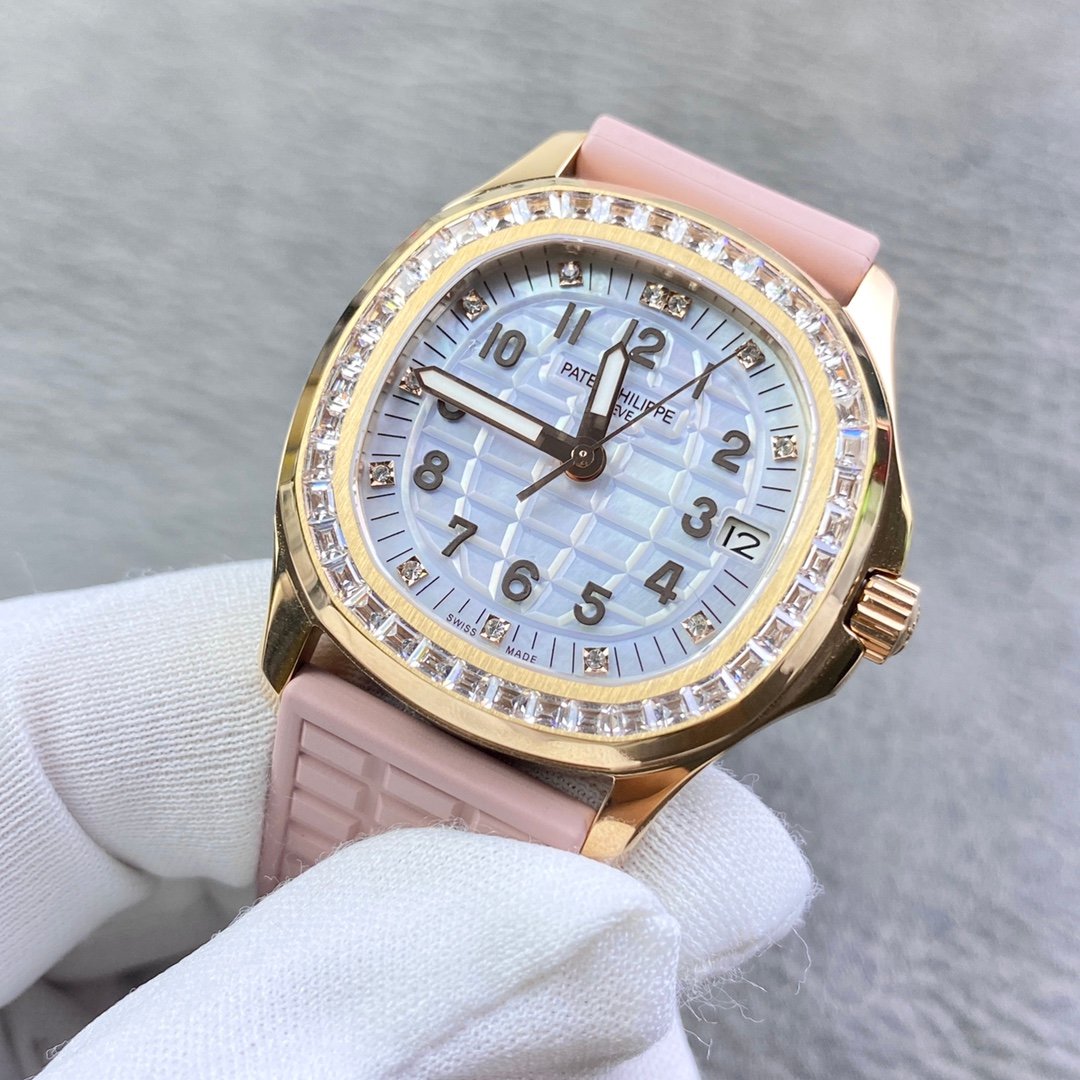 Patek Philippe Aquanaut 5067A “Pink” Diamond Bezel Rubber Strap - Image 4