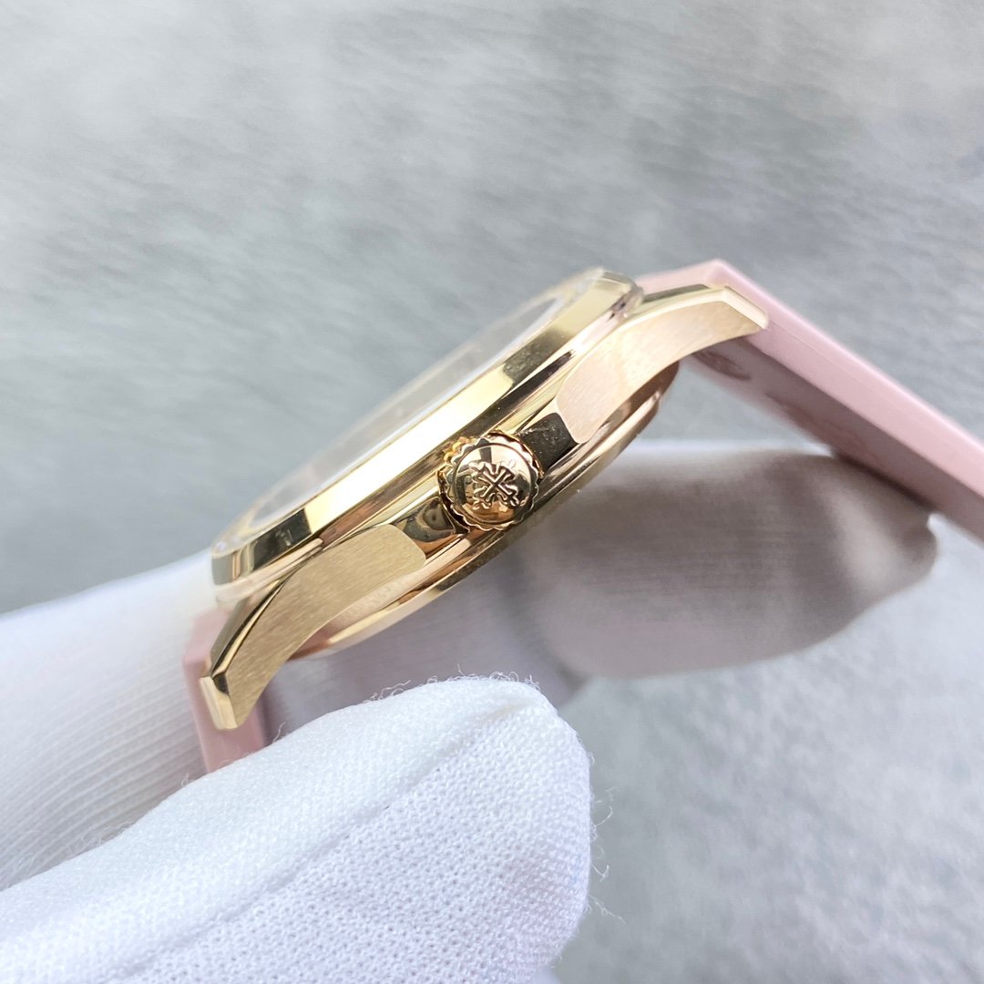 Patek Philippe Aquanaut 5067A “Pink” Diamond Bezel Rubber Strap - Image 6