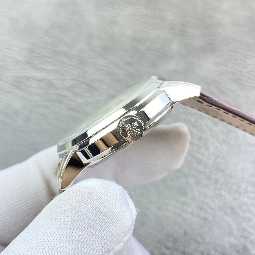 Patek Philippe 5320G-001 Moon Phase Perpetual Calendar - Image 7