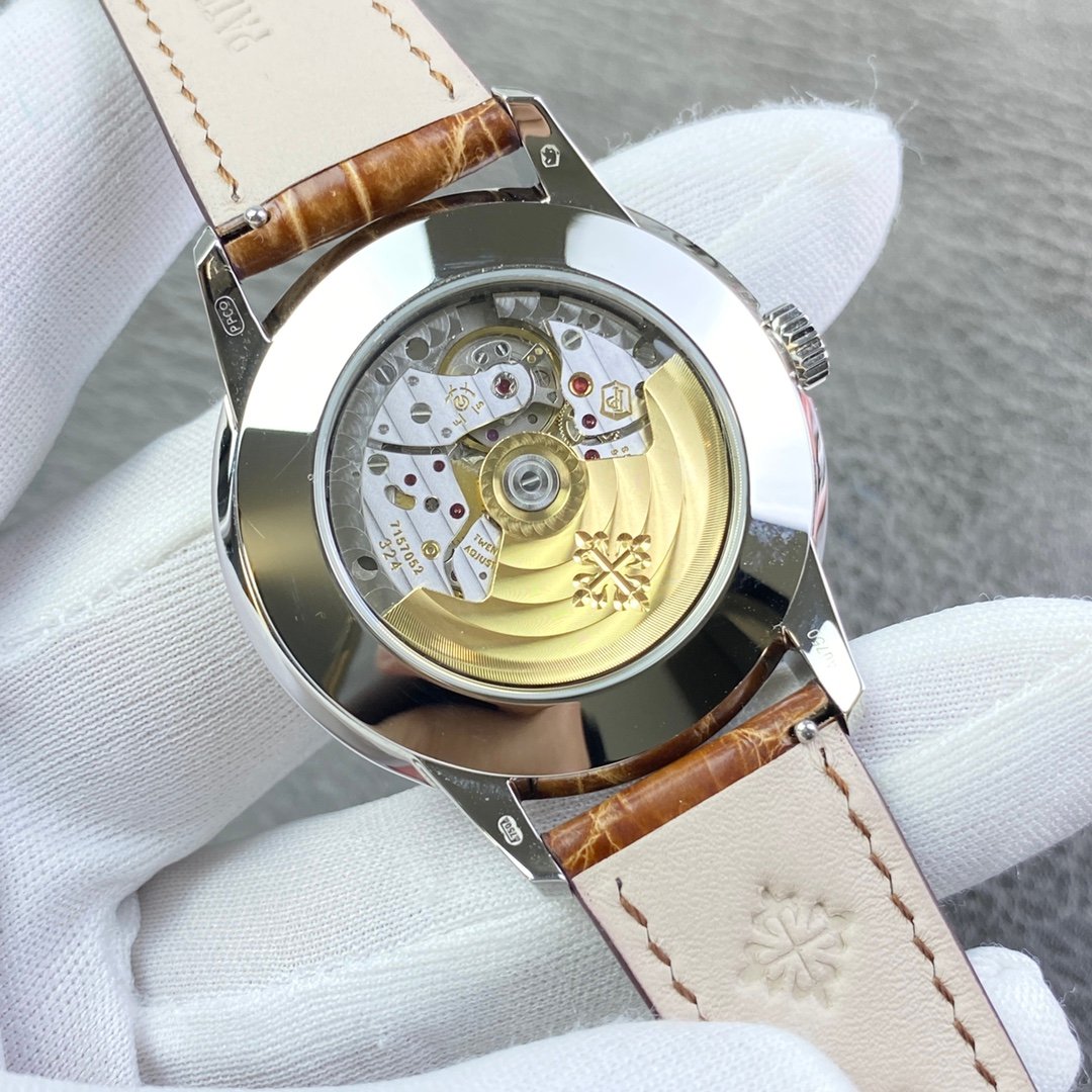 Patek Philippe 5320G-001 Moon Phase Perpetual Calendar - Image 4