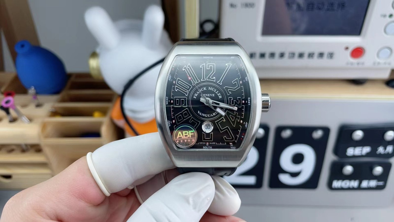 Franck Muller Vanguard V45 SC DT – Black - Image 3