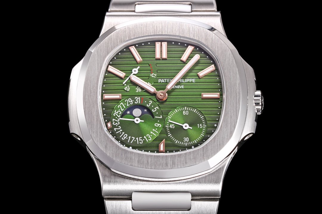 Patek Philippe Nautilus 5712/1A Green Dial - Image 4