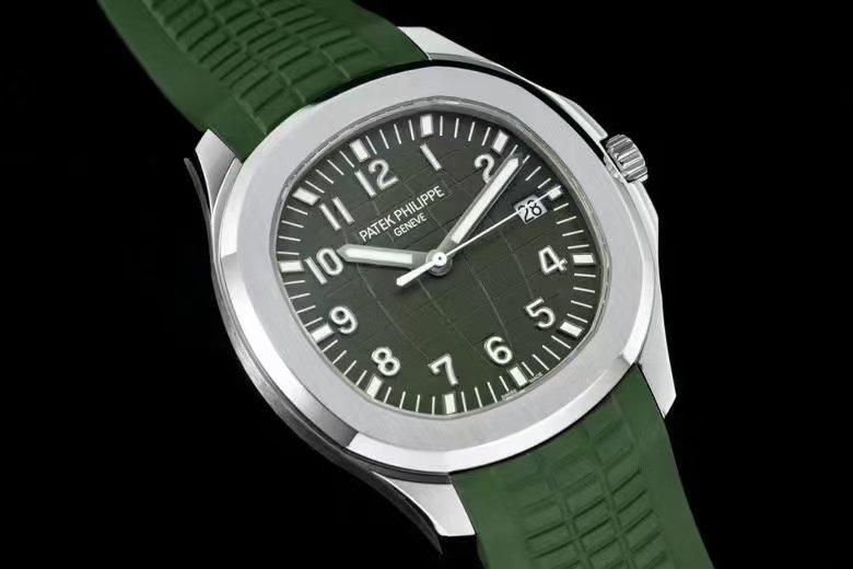 Patek Philippe Aquanaut 5168G Green Dial Rubber Strap - Image 4